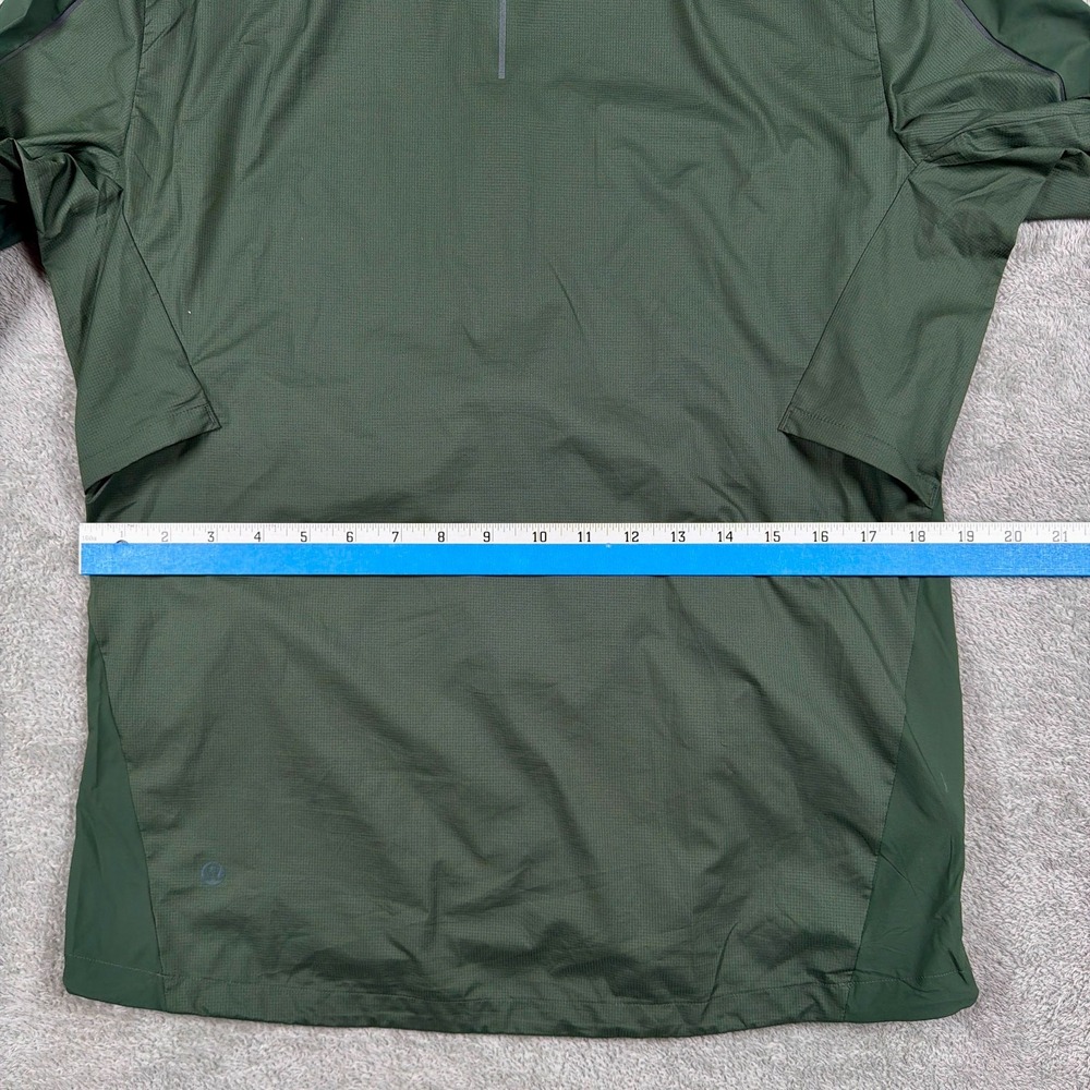 Lululemon Active Jacket Mens Small Green Hooded Reflective Lightweight Full Zip - Picture 8 of 11